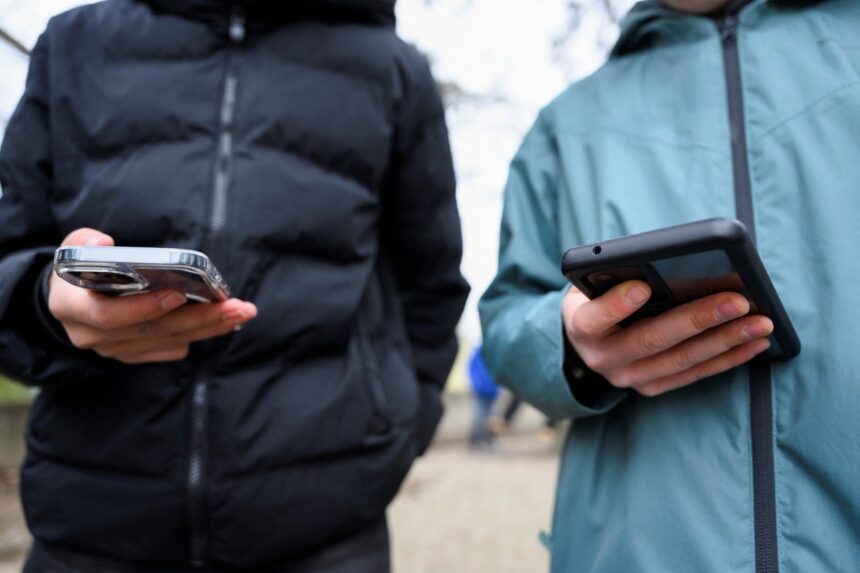 απαγόρευση social media για κάτω των 15