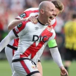 Ίσι Παλαθόν τιμωρία 7 αγωνιστικές