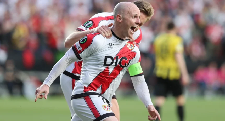 Ίσι Παλαθόν τιμωρία 7 αγωνιστικές