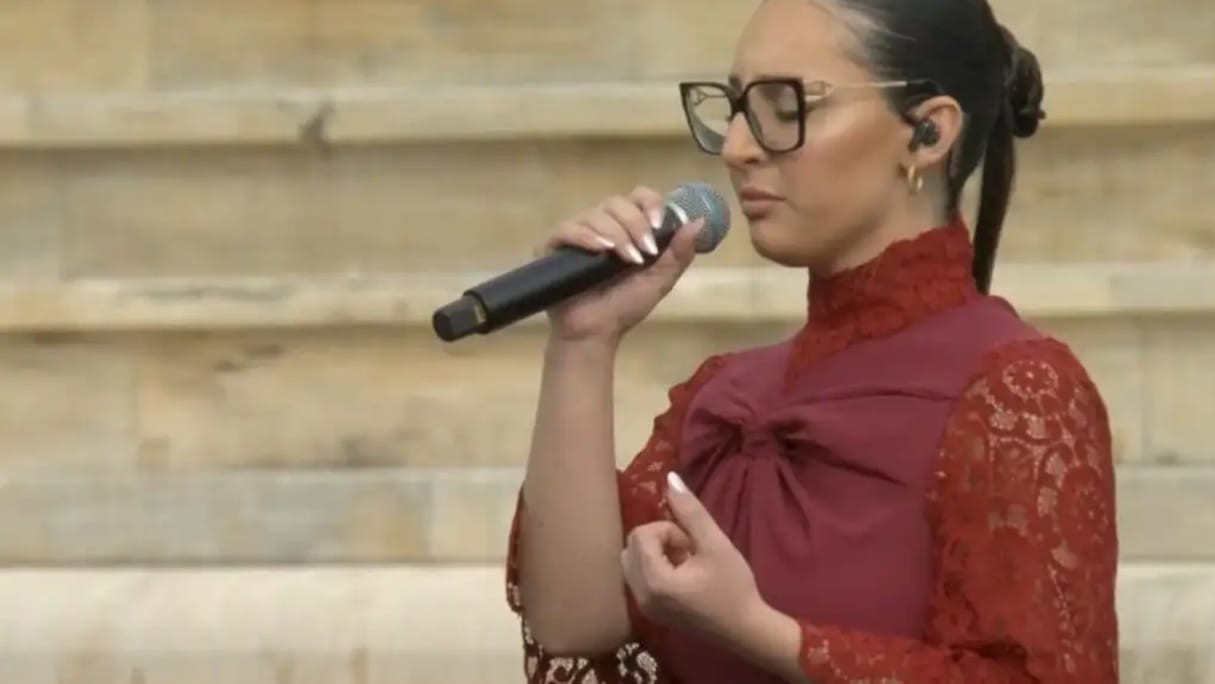 Κλαυδία ανακοινώνει 12άρι Ελλάδας Eurovision