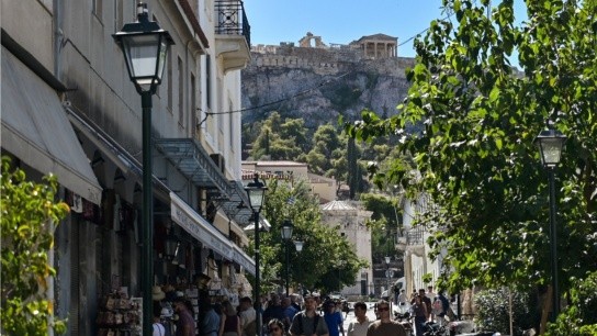 Υπερπλεόνασμα 2025 και νέα μέτρα στήριξης