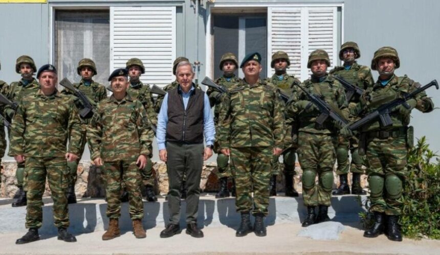 Δαβάκης στα φυλάκια ασφάλειας Αιγαίου