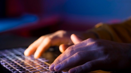 Συνελήφθη 46χρονος πορνογραφία ανηλίκων