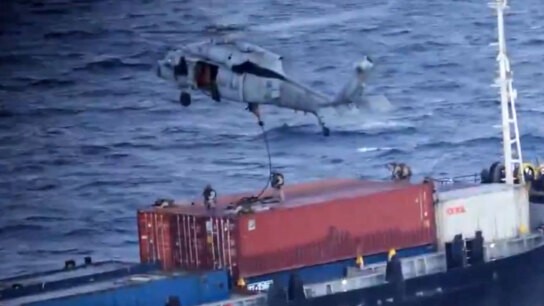 M/V Blue Star III επιβίβαση πεζοναυτών