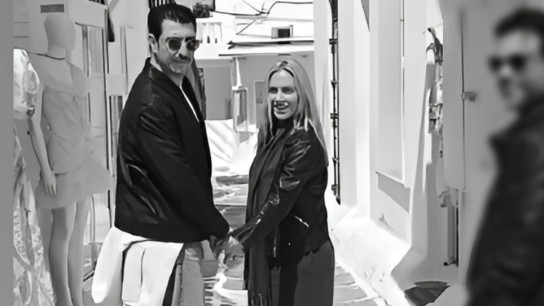 Ντορέττα Παπαδημητρίου Γιώργος Γεροντιδάκης Μύκονο