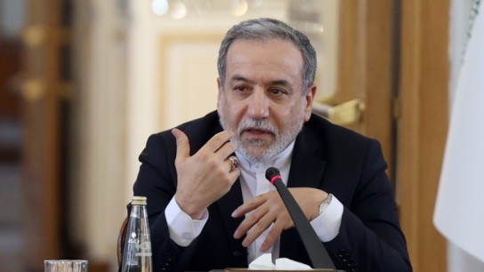 Αραγτσί ανακοίνωση για αποκλεισμό ιρανικών λιμανιών