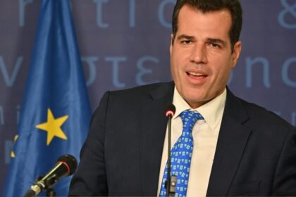 Θάνος Πλεύρης Δελφοί αποτροπή και επιστροφές