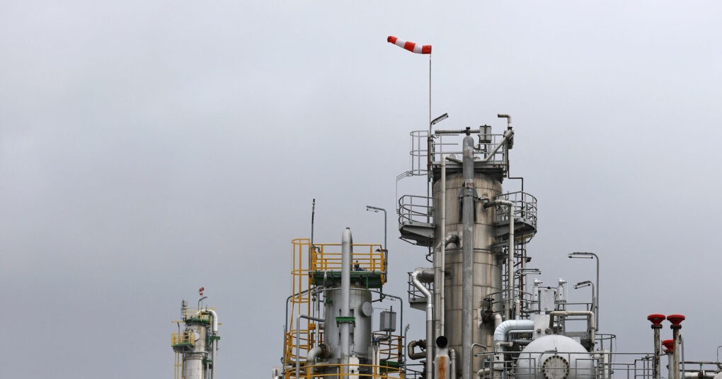 Τραμπ Ιράν πόλεμος πετρέλαιο Στενό Ορμούζ