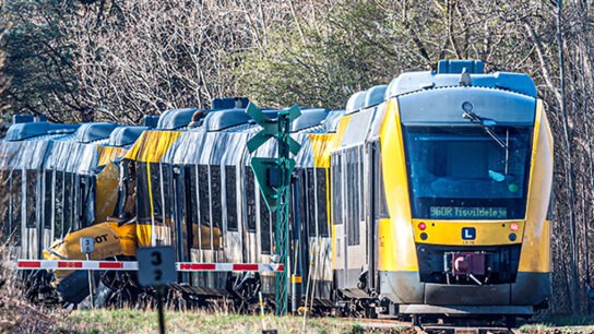 συγκρούστηκαν τρένα Χίλεροντ τραυματίες