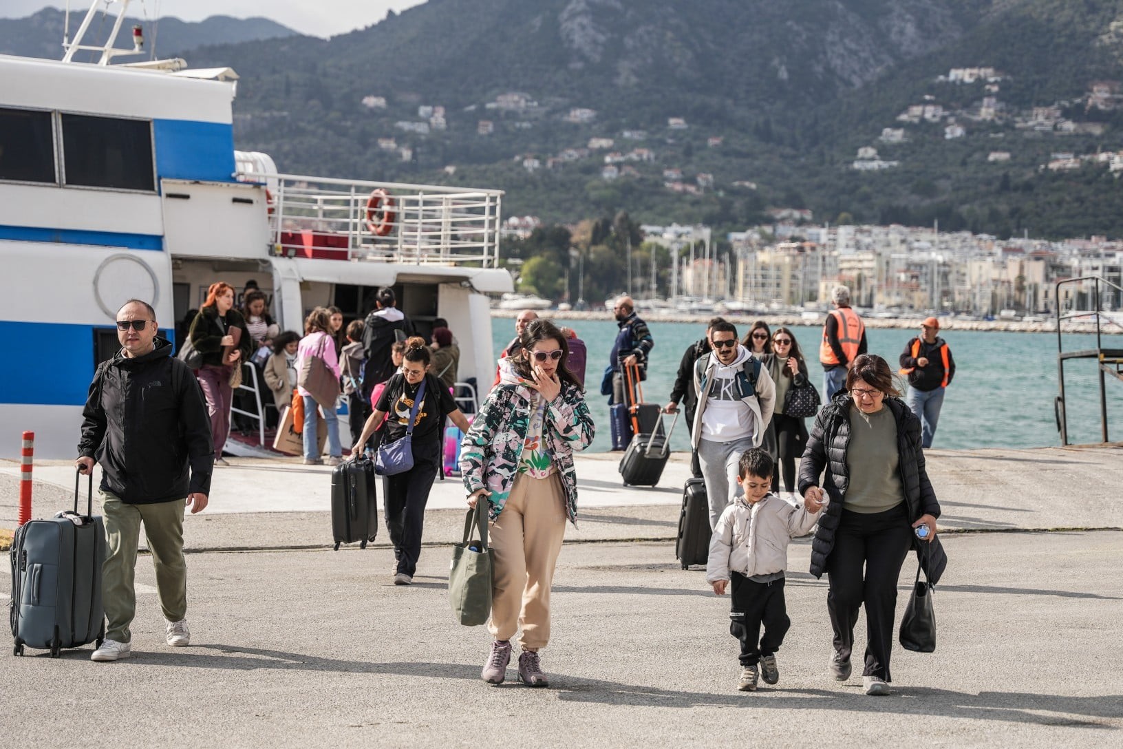 Λιμάνι Σάμου βίζα αφίξεως Τούρκοι τουρίστες