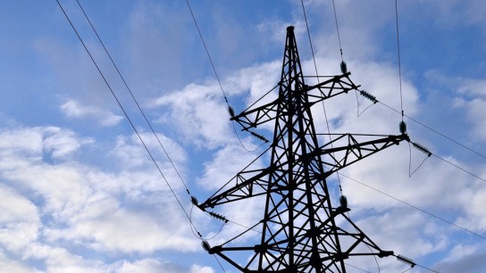 ευστάθεια ηλεκτροδότησης στο ΥΠΕΝ με Παπασταύρου