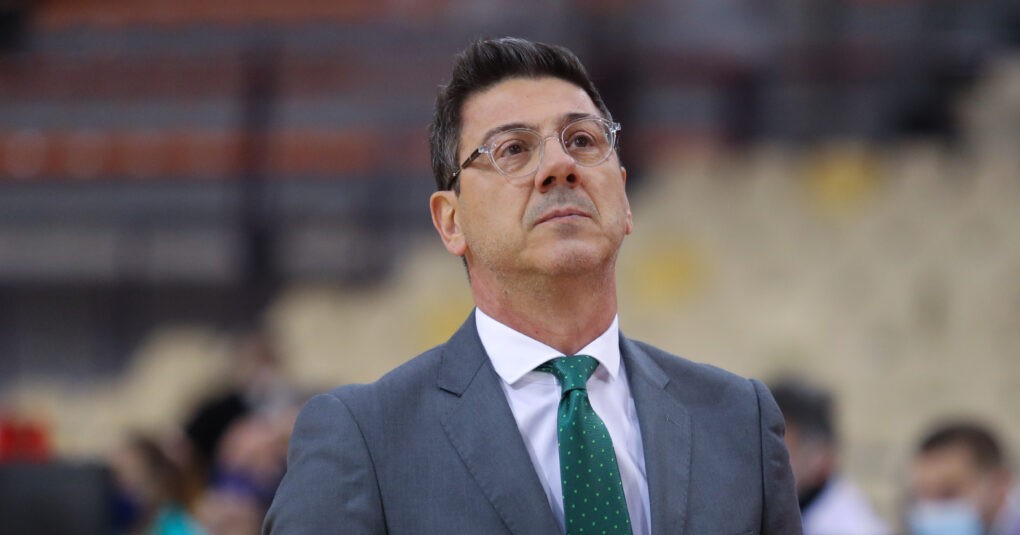 Φώτης Κατσικάρης προπονητής Αλ Αχλί Βεγγάζης