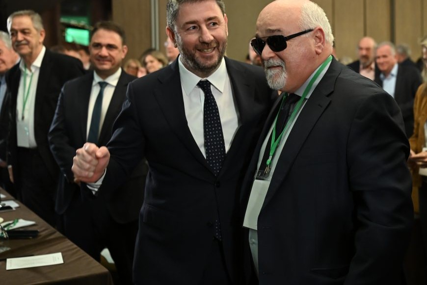 Γιάννης Βαρδακαστάνης νέος γραμματέας ΠΑΣΟΚ 279 ψήφοι