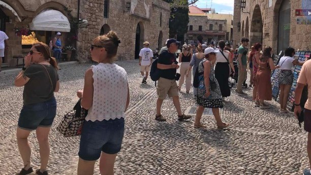 Εκδηλώσεις Cycladic Identity Πάρο εκπαίδευση τοπική κοινωνία