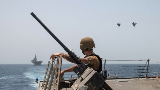 ναυτικός αποκλεισμός Ιράν και 31 πλοία