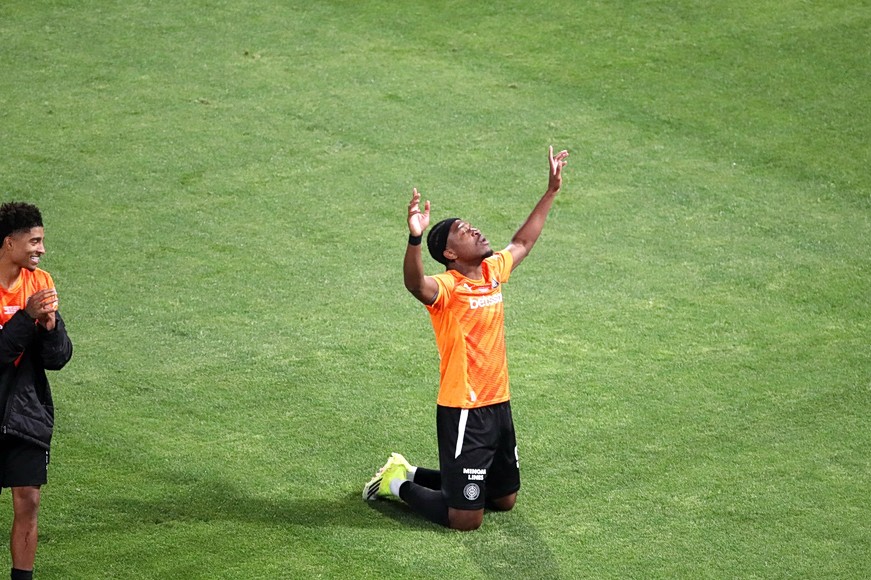 ΟΦΗ νίκη Κύπελλο πανηγυρισμοί στο Ηράκλειο