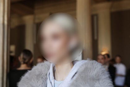 Σύλληψη εγγονής πολιτικού με ναρκωτικά Αθήνα