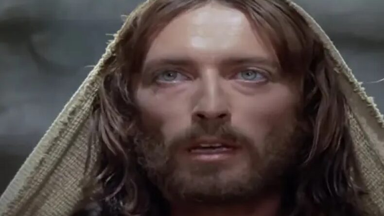 Ο Ρόμπερτ Πάουελ στη σειρά Ιησούς από τη Ναζαρέτ