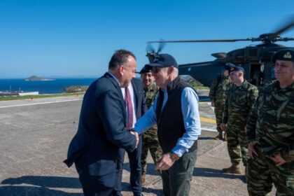 Υφυπουργός Δαβάκης επίσκεψη Πάτμο Εθνοφυλακής