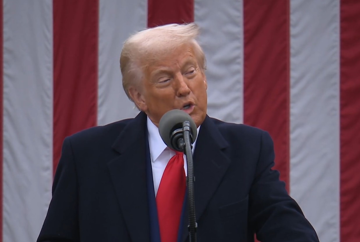 Ντόναλντ Τραμπ δασμούς φαρμάκων επιβολή Ουάσιγκτον