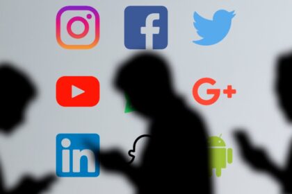 Στατιστικά πτώσης ενεργού χρήσης social media