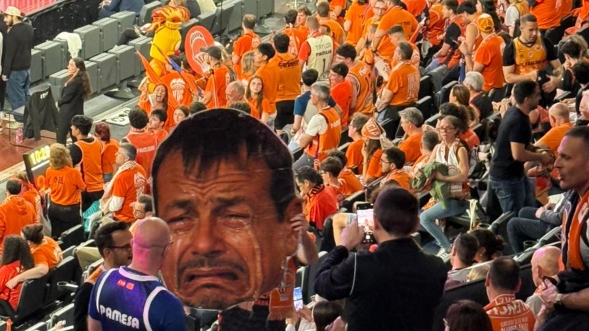 φωτογραφία Άταμαν κλαίει σε παιχνίδι Βαλένθια Παναθηναϊκός