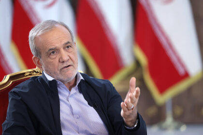 Λαβρόφ Αραγτσί διαπραγματεύσεις Μέση Ανατολή