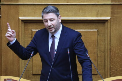 Βουλή ένταση υποκλοπές Ανδρουλάκης κυβέρνηση