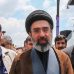 Χαμενεΐ τραύματα πρόσωπο πόδια Ιράν