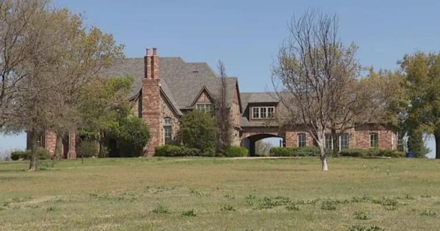 Έπαυλη Τέξας βανδαλισμένη από εφήβους