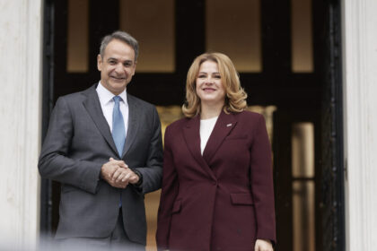 Μητσοτάκης Σιλίνια στο Μέγαρο Μαξίμου, συνάντηση 23 Απριλίου 2026