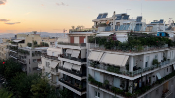 Εθνική στρατηγική στέγης και 72 δόσεις