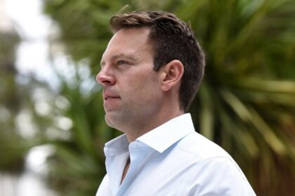 σεξιστική συμπεριφορά Κυρανάκης στο OPEN