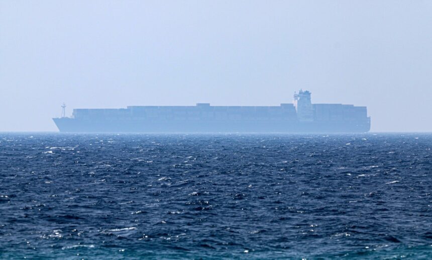 πλοίο ελληνικών συμφερόντων EPAMINONDAS στο Ομάν