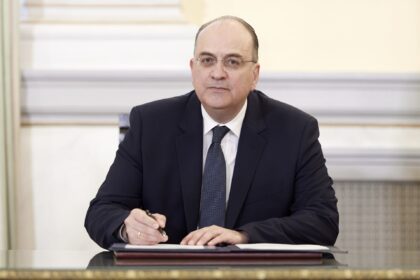 Μακάριος Λαζαρίδης υφυπουργός δήλωση καταλογισμό ποσών