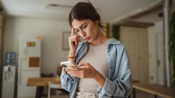 Καφέ Στοκχόλμη με Τεχνητή Νοημοσύνη μάνατζερ