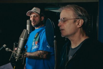 Tiny Jackal ηχογραφία άλμπουμ στούντιο Πετρούπολη