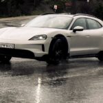 Porsche Taycan 4 Cross Turismo σε δρόμο Ελλάδας