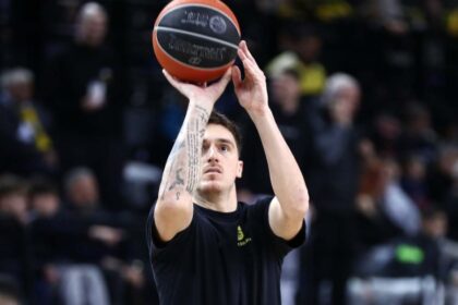 Άρης Χαρέλ Άντζουσιτς αγώνας με Πανιώνιο