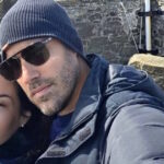 Μαρία Κορινθίου Σκωτία με σύντροφο στο Blackness Castle