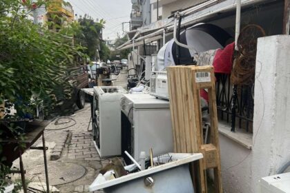 σκραπ μέταλλα Μενεμένη σύλληψη