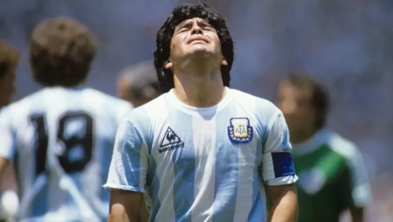 βίντεο δίκη Μαραντόνα εικόνες επιθανάτιας κλίνης