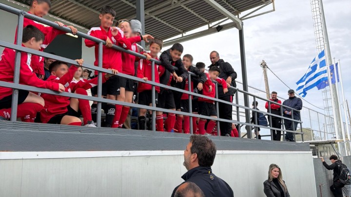 Παιδιά στην Ημέρα Ποδηλάτου στον Πειραιά