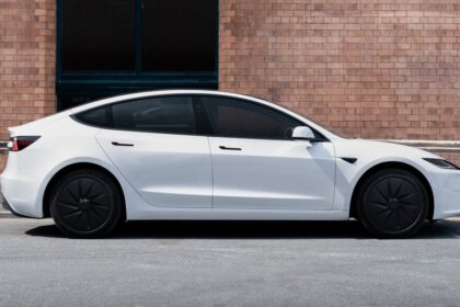 δισκέτα 3,5 Tesla σύνδεση και αναπαραγωγή