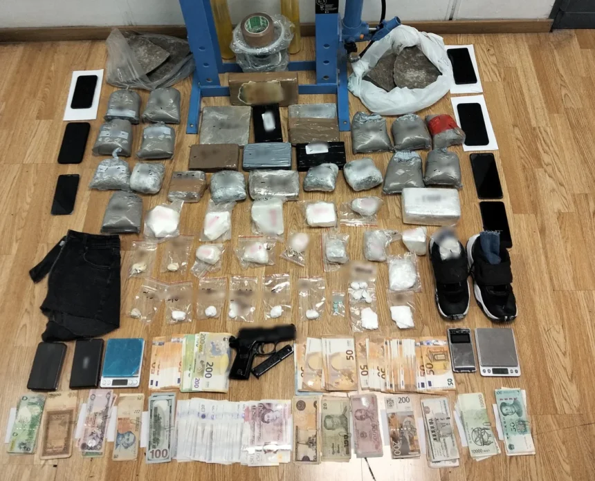 κατάσχεση ναρκωτικών διακίνηση ηρωίνης και κοκαΐνης