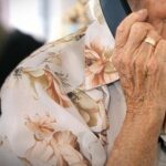 Ηλικιωμένη Βόλος πέταξε σακούλα με χρήματα
