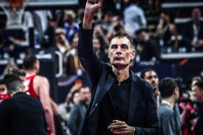 Μπαρτζώκας νίκη Ολυμπιακός προπονητής