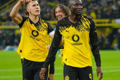 Ντόρτμουντ Άιντραχτ νίκη 3-2 γκολ