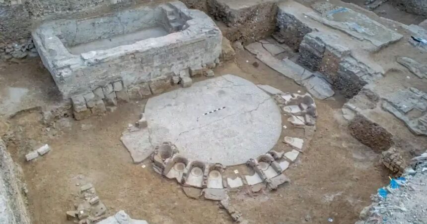 κυκλικό δημόσιο λουτρό Αλεξάνδρεια tholos