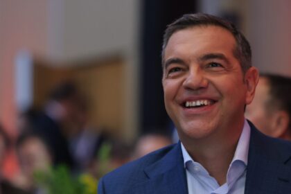 Τσίπρας και τράπεζες κέρδη 4,7 δισ.